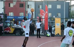 Basketbol Branşı Görselleri Bursa Uluslararası Spor Festivali