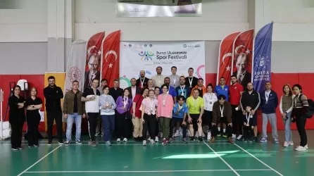 Badminton Branşı Görselleri Bursa Uluslararası Spor Festivali