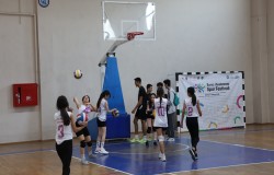 Karacabey Voleybol Branşı Görselleri Bursa Uluslararası Spor Festivali