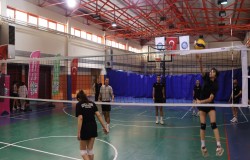 Üniversite Voleybol Branşı Görselleri Bursa Uluslararası Spor Festivali