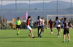 Üniversiteler Futbol Branşı Görselleri Bursa Uluslararası Spor Festivali