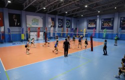 Kardeş Şehirler Voleybol Turnuvası başladı
