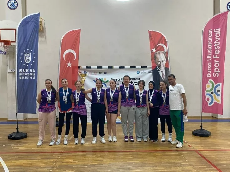 Karacabey Voleybol Branşı Görselleri Bursa Uluslararası Spor Festivali