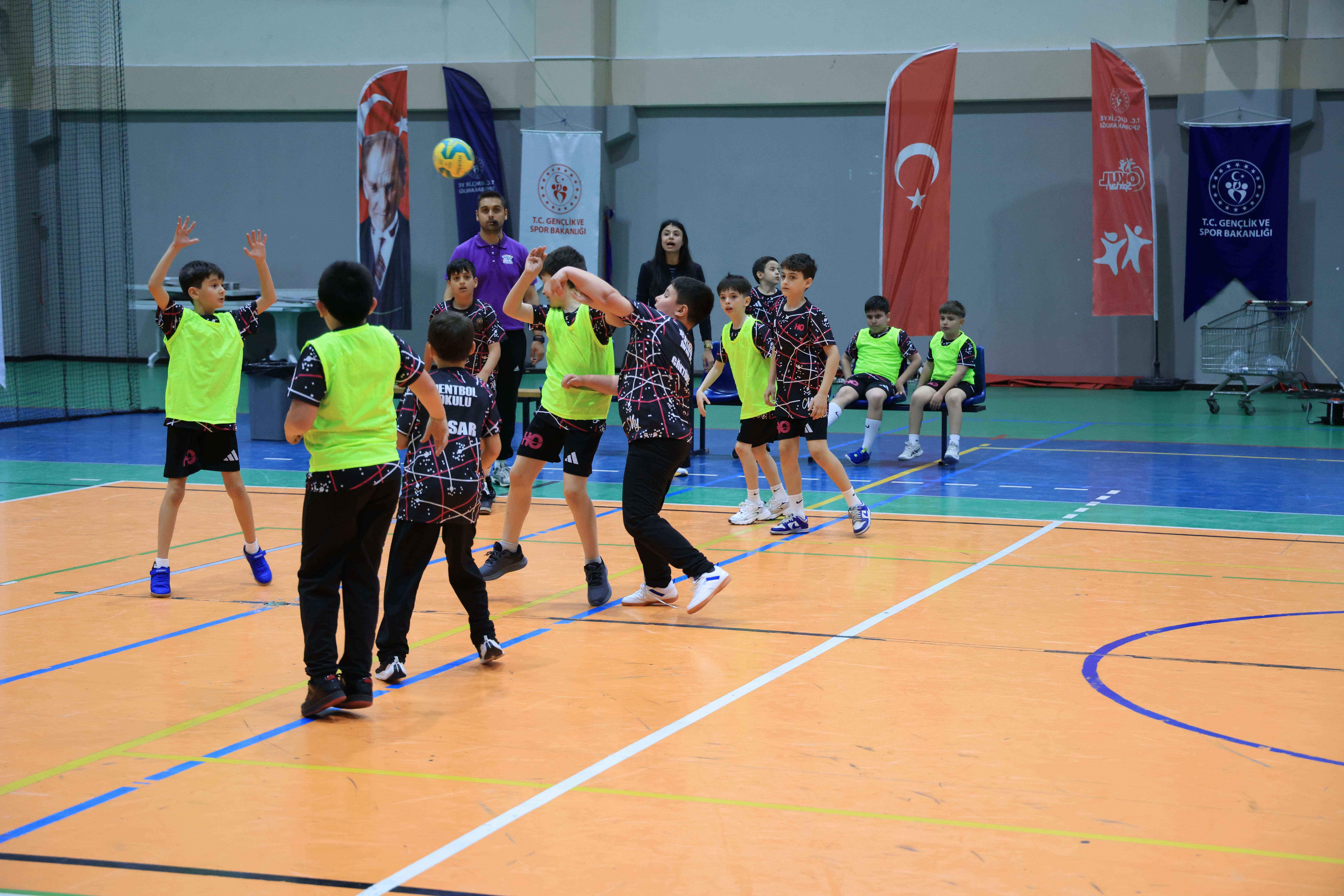 Hentbol 25.04.2026